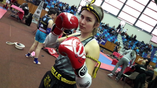 Championnat de France Muay-Thaï Cadette FFKMDA - St Ouen - 6-05-2017 - Axelle Pelletier (3)